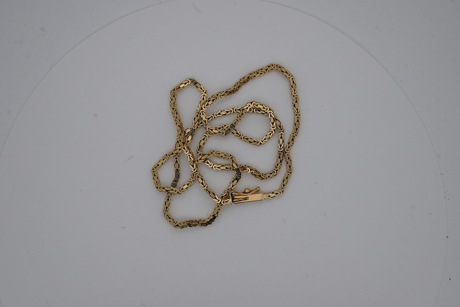 A recent 18k box link chain, 38cm, 9.5 grams. Condition - good